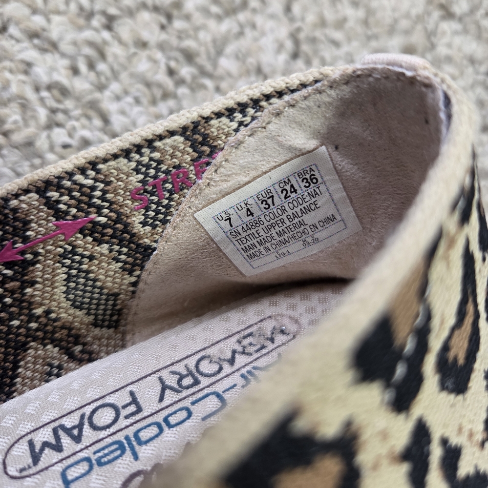 Sketchers Air Cooled Cleo Claw-Some Baklet Flats Cheetah Animal Print Sz 7 - Picture 11 of 11